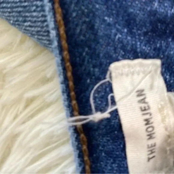 Madewell Blue High Rise The Mom Jeans Size 00 - Picture 4 of 7